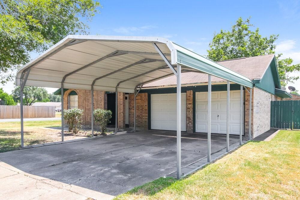 2701 5th Avenue North - Photo 4 of 16