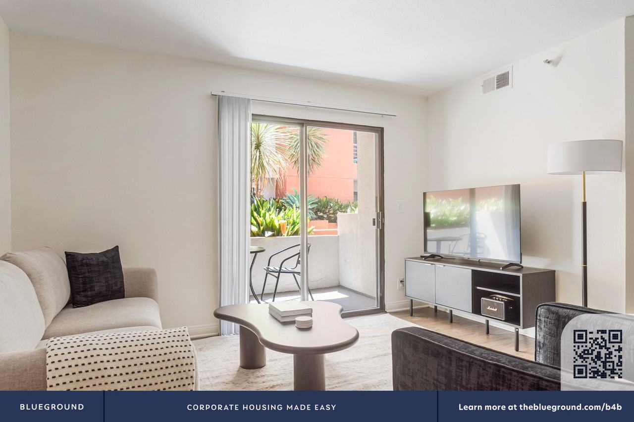 10977 Bluffside Dr #1389 - Photo 6 of 40