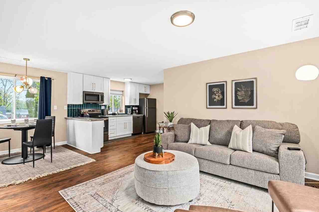 18431 Sharon Ln #1032346P - Photo 3 of 29