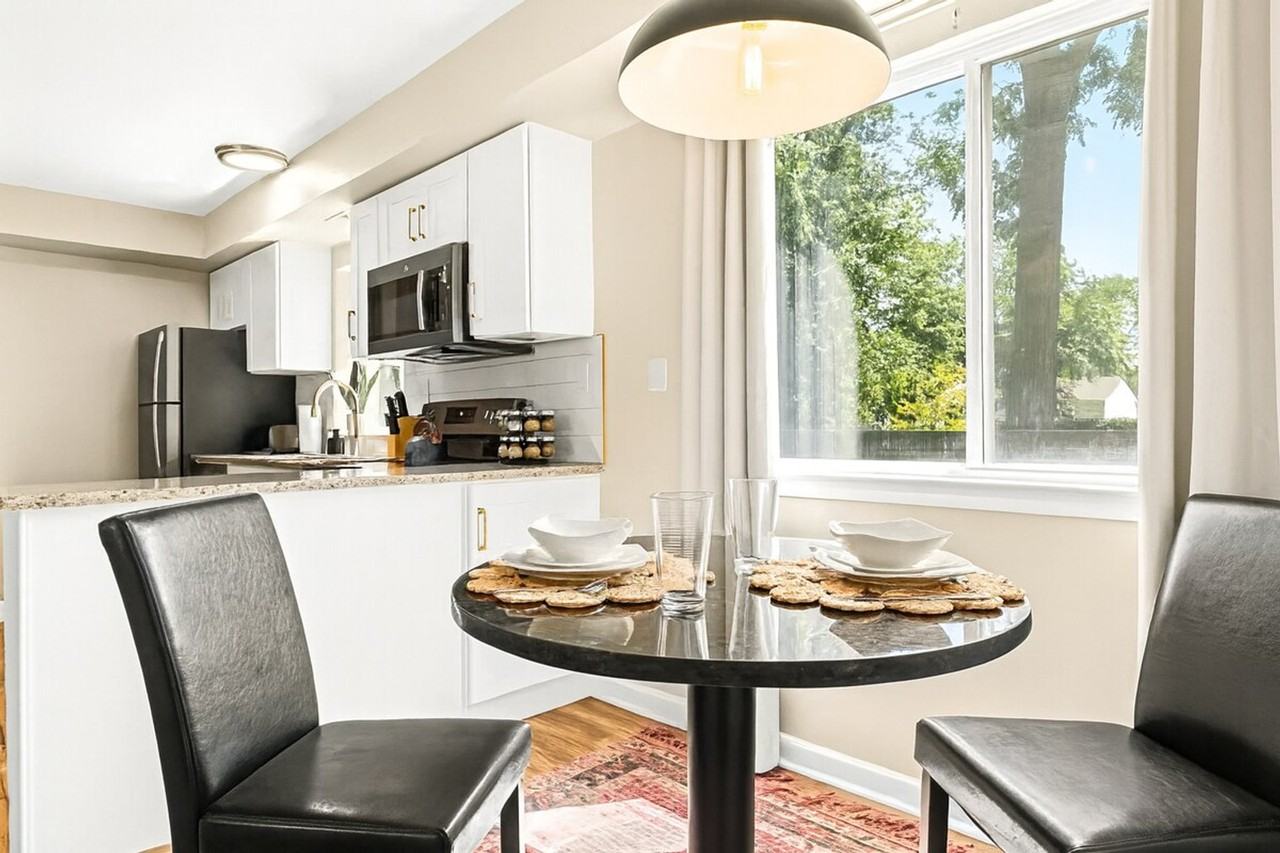 18459 Sharon Ln #1032344P - Photo 4 of 29