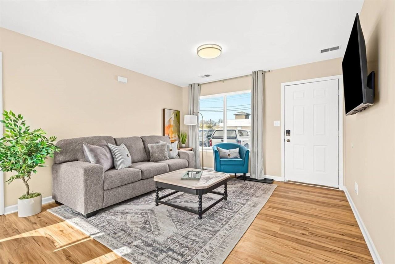 18377 Sharon Lane #1032361P - Photo 4 of 31