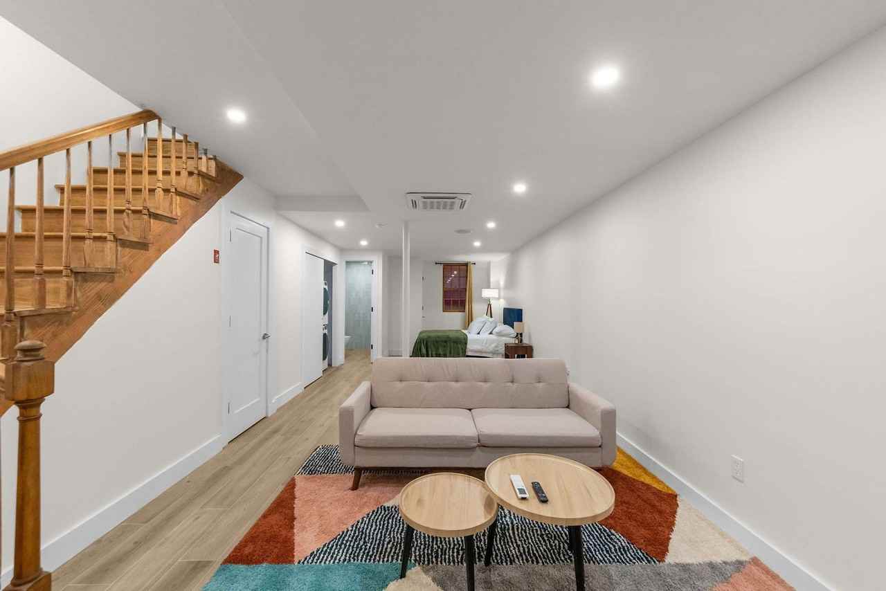 10 Hausman St #1299052P - Photo 5 of 27