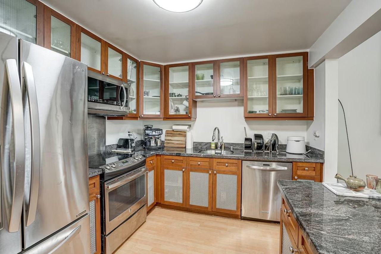 655 5th Street #1305250P - Photo 5 of 28