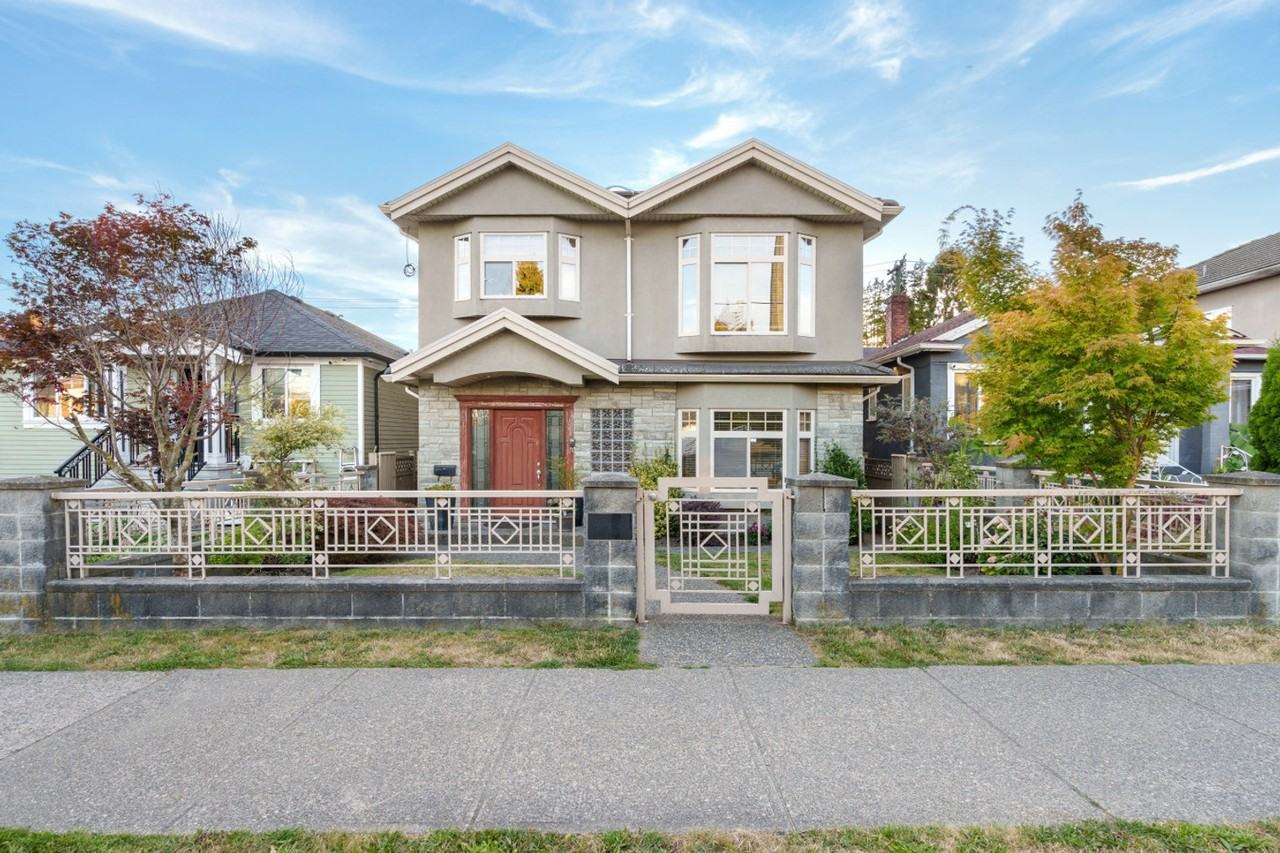 6843 Fraser St #1281565P - Photo 3 of 14