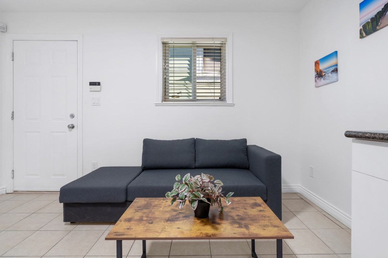 6843 Fraser St #1281565P - Photo 5 of 14