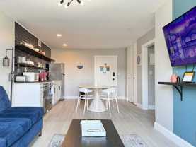 215 Piedmont Ave Ne - Photo 1 of 1