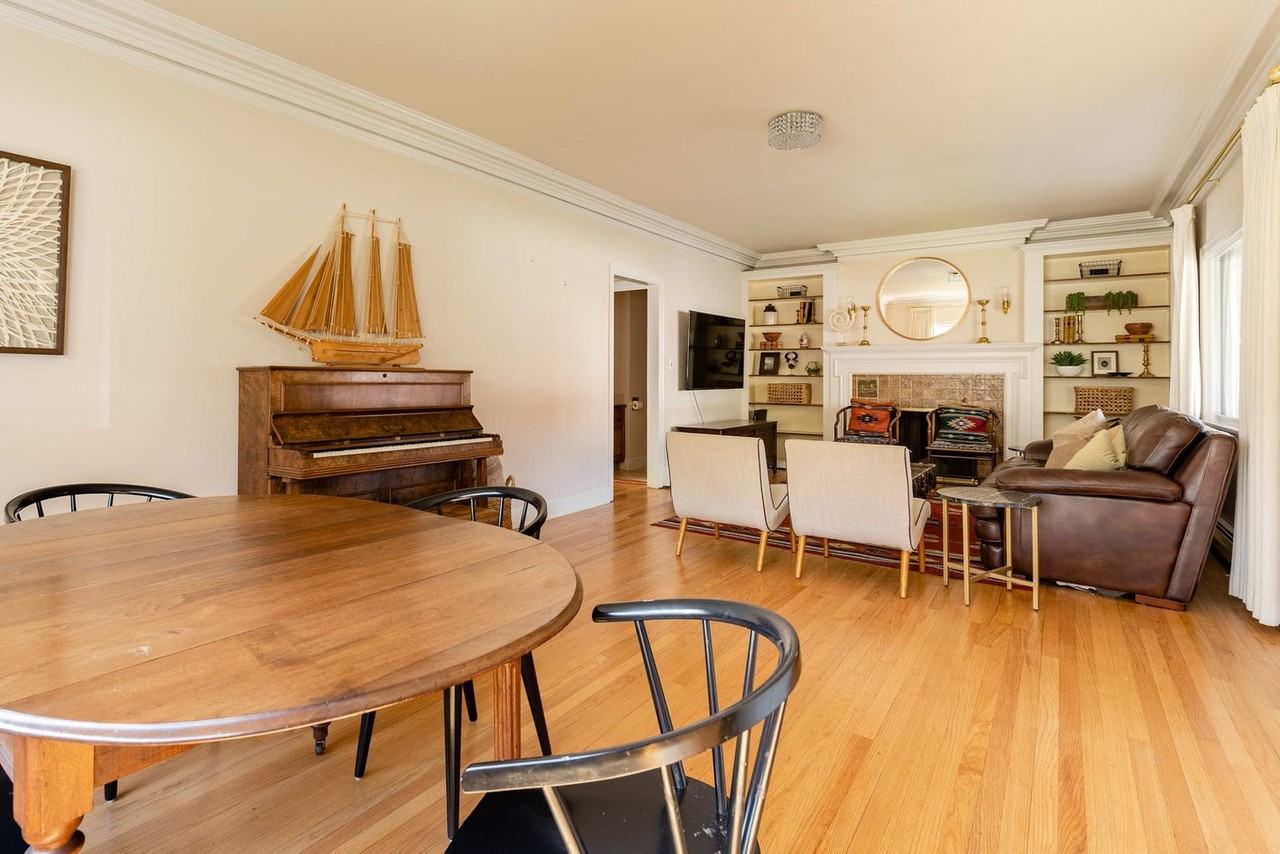 917 Se 25th Ave #1309860P - Photo 3 of 31