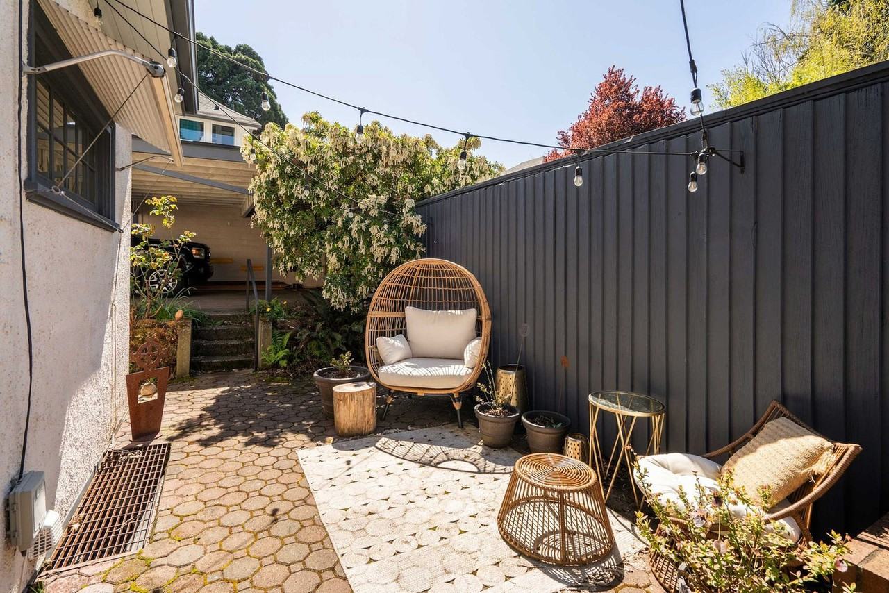 917 Se 25th Ave #1309860P - Photo 7 of 31