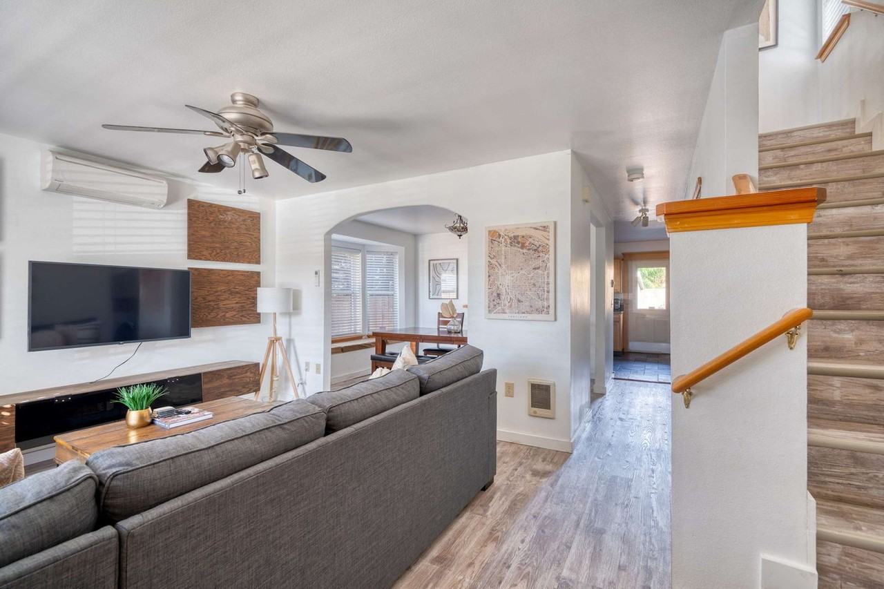 5040 Ne 18th Ave #1309833P - Photo 4 of 36