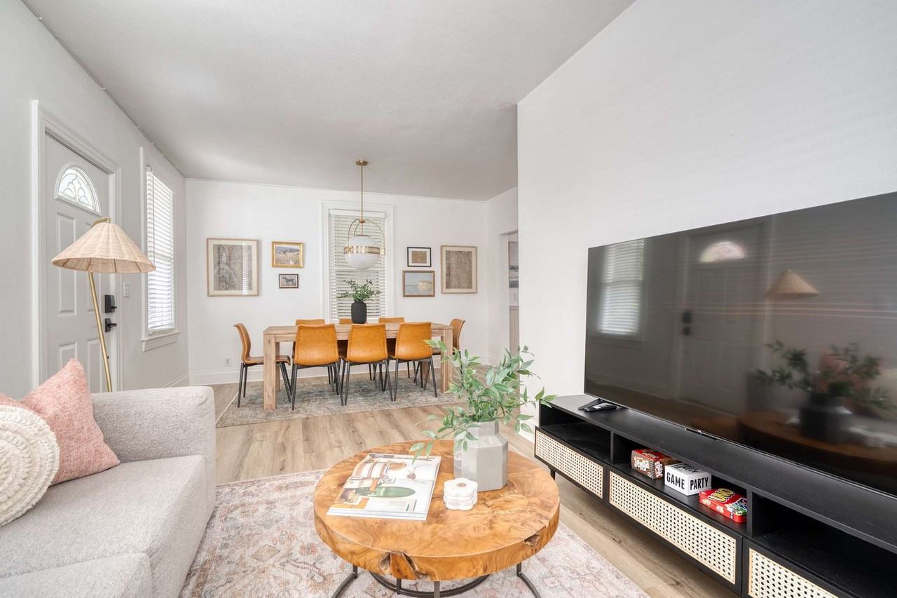 4128 North Montana Avenue - Photo 6 of 90