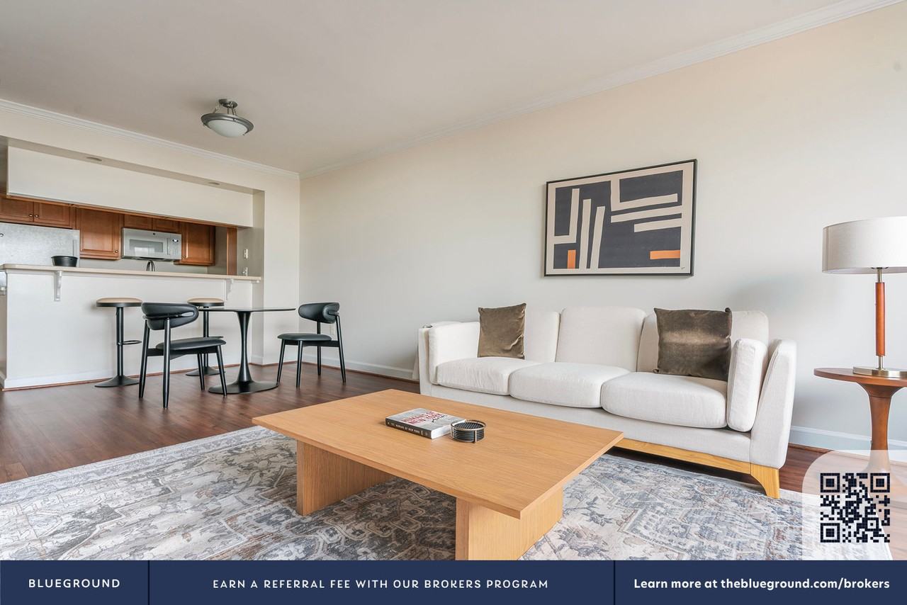 3900 Fairfax Dr #1204 - Photo 5 of 28