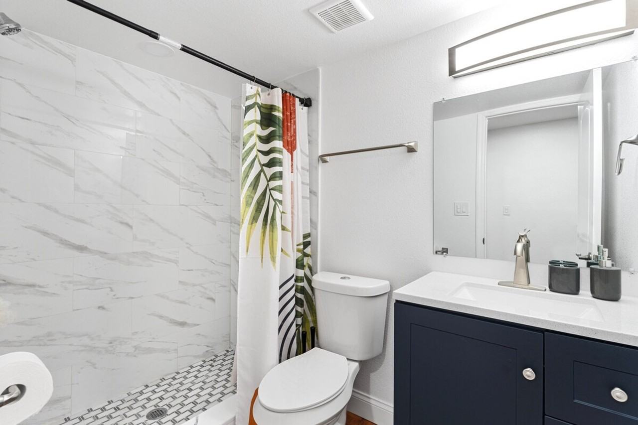 3417 N 10th St #1320245P - Photo 3 of 17