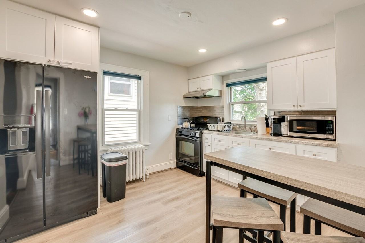 278 High St #1299687P - Photo 4 of 23