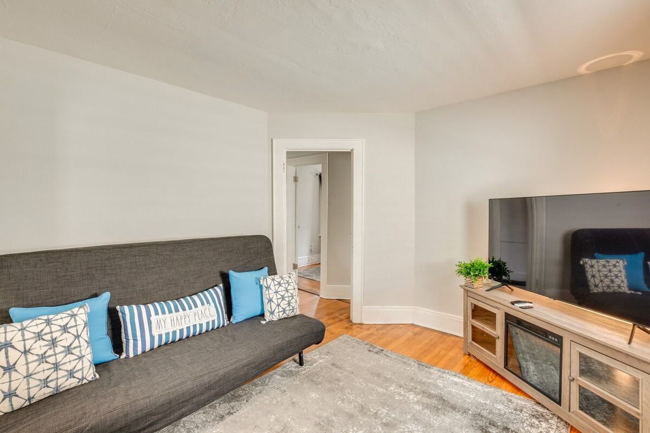 278 High St #1299687P - Photo 3 of 23