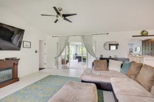 featured image of 15300 Sw 164th St