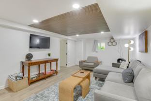 4642 W Montana St - Photo 1 of 1