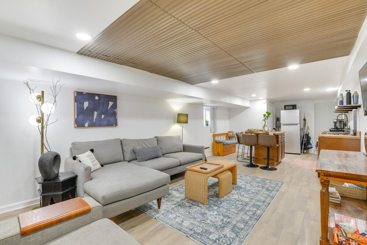 4642 W Montana St #1306856P - Photo 5 of 24