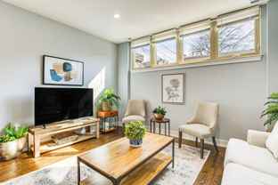 2113 W Armitage Ave - Photo 1 of 1