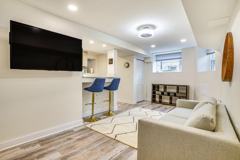 4829 S Forrestville Ave - Photo 1 of 1