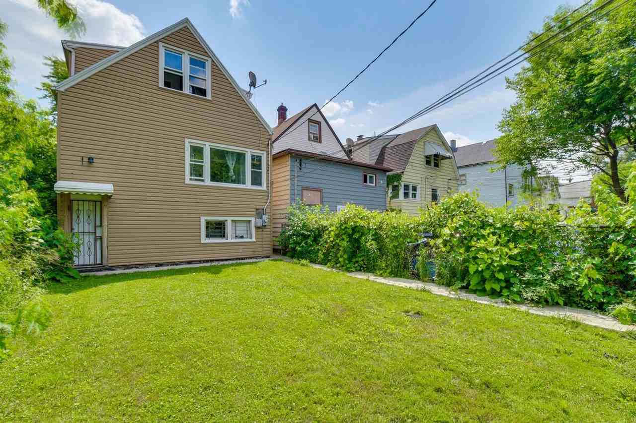 8320 South Burnham Avenue #1306510P - Photo 4 of 31