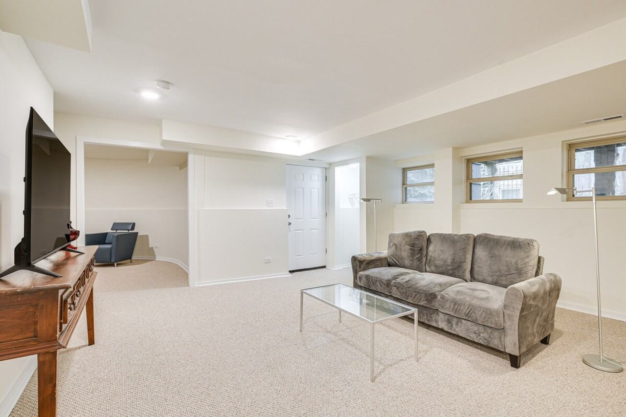 3975 S Ellis Ave #1306702P - Photo 6 of 33