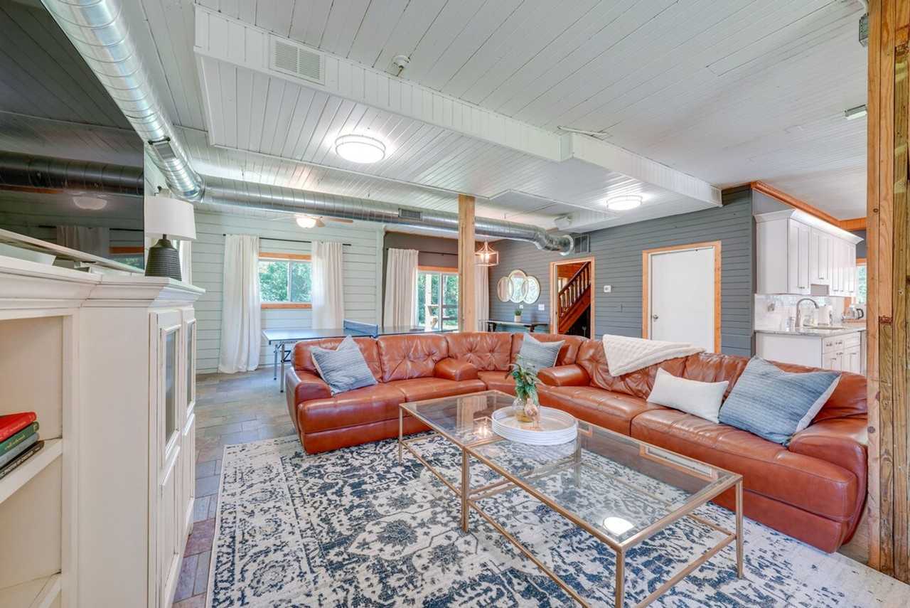 27W172 Galusha Ave #1306620P - Photo 5 of 31