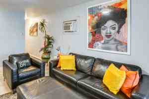 featured image of 8138 S Kedzie Ave