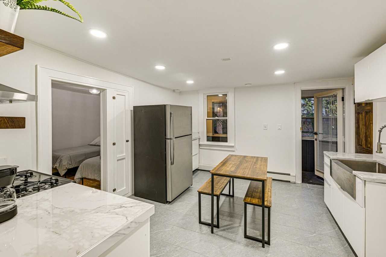 81 Southside Ave #1300328P - Photo 7 of 24