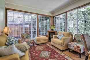 9360 Mountain Blvd - Photo 1 of 1