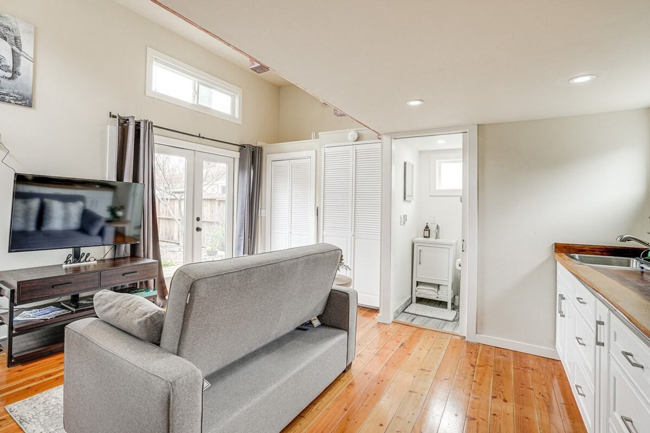 1142 Temple Dr #1305273P - Photo 6 of 25