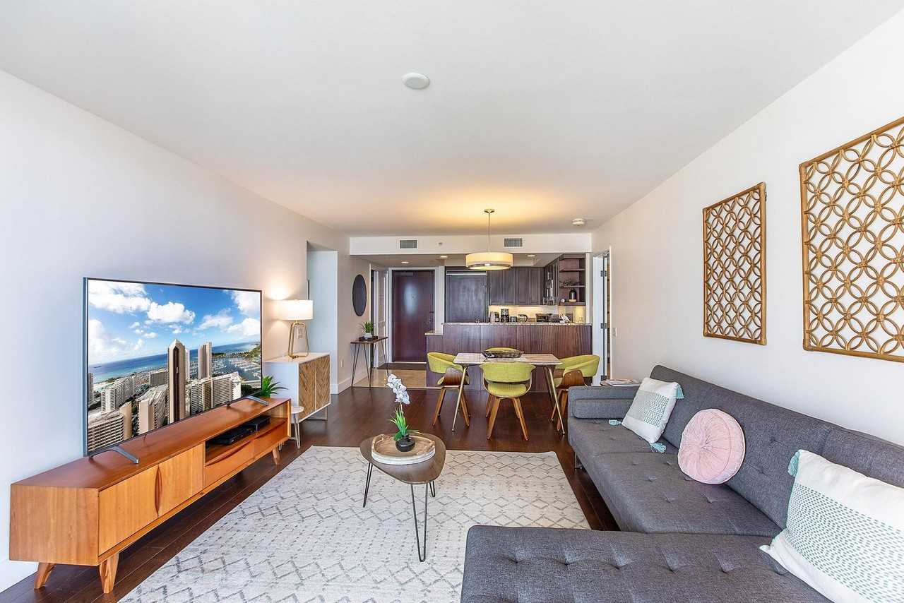 1551 Ala Wai Blvd #1327707P - Photo 3 of 30