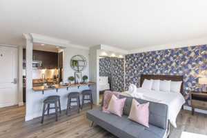 featured image of 440 Olohana St