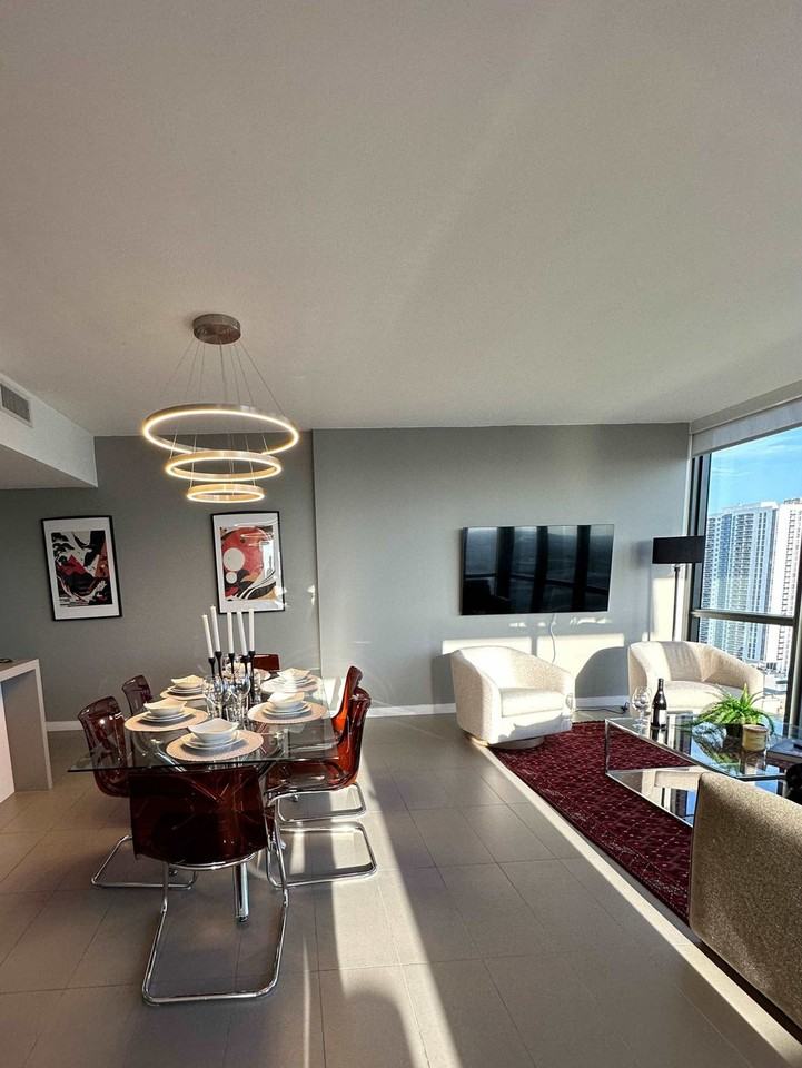 1600 Northeast 1st Avenue #1328100P - Photo 3 of 49