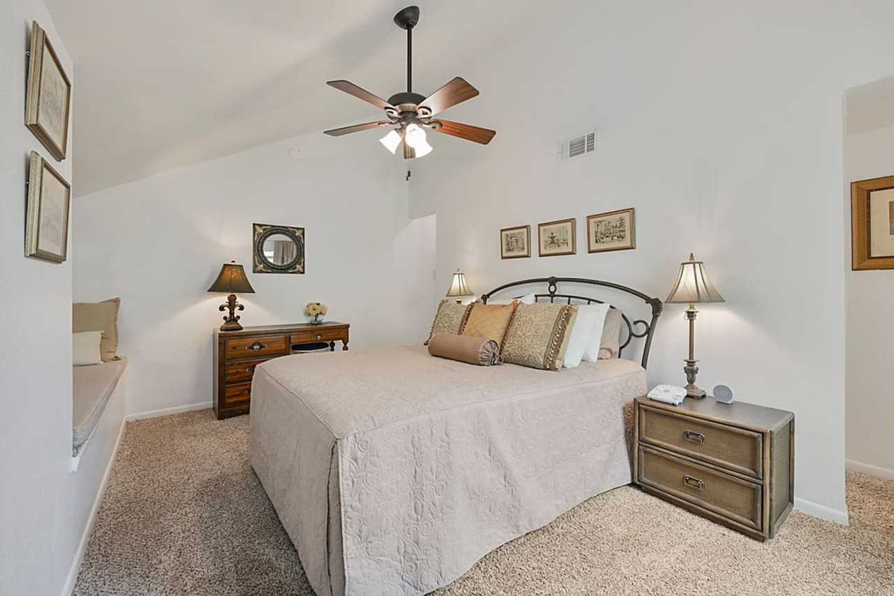 941 Navidad St #1328072P - Photo 4 of 34