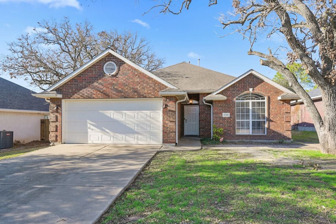 1708 Beaver Pond Ct #1328061P - Photo 2 of 19