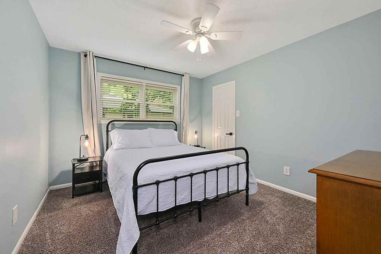 1909 Langford St #1328073P - Photo 3 of 25