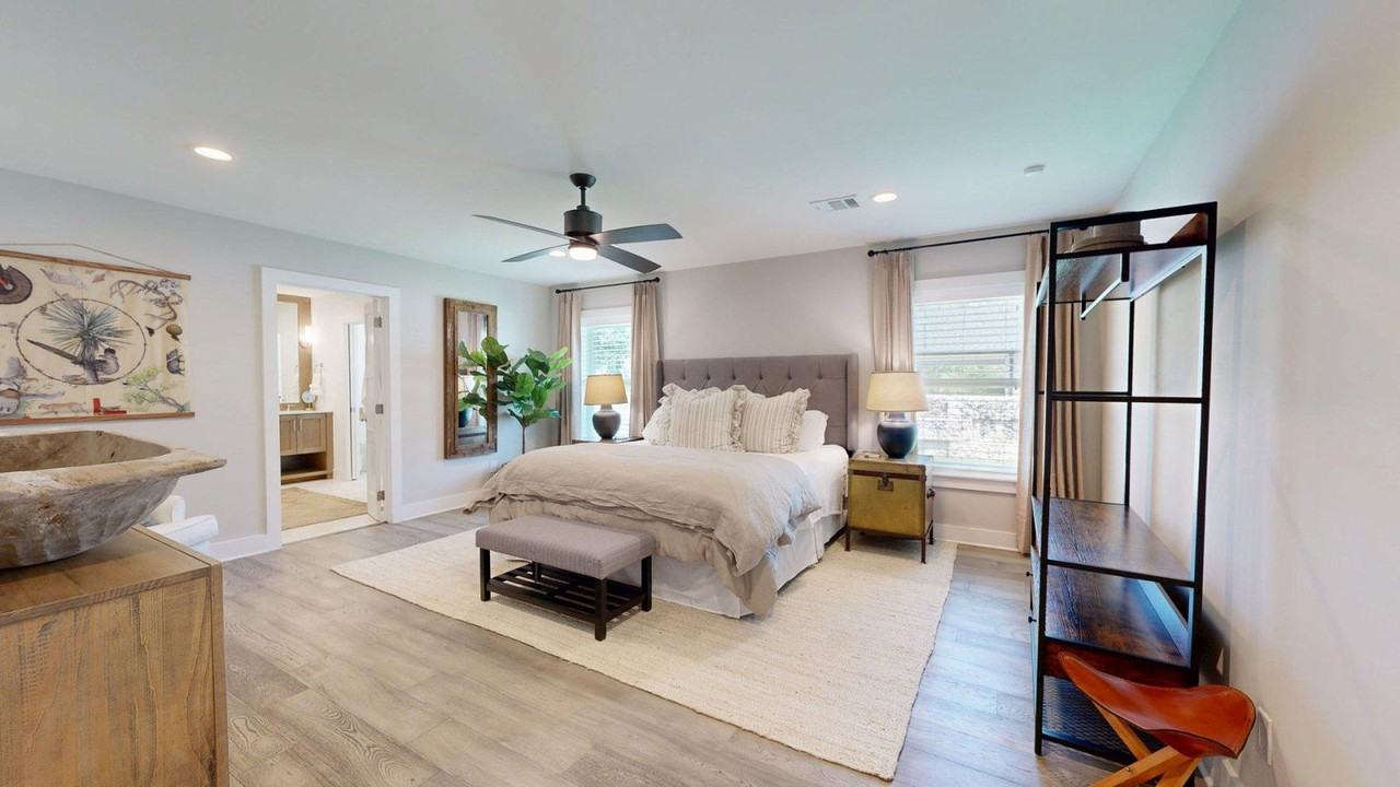 805 Dexter Drive #1328082P - Photo 5 of 47