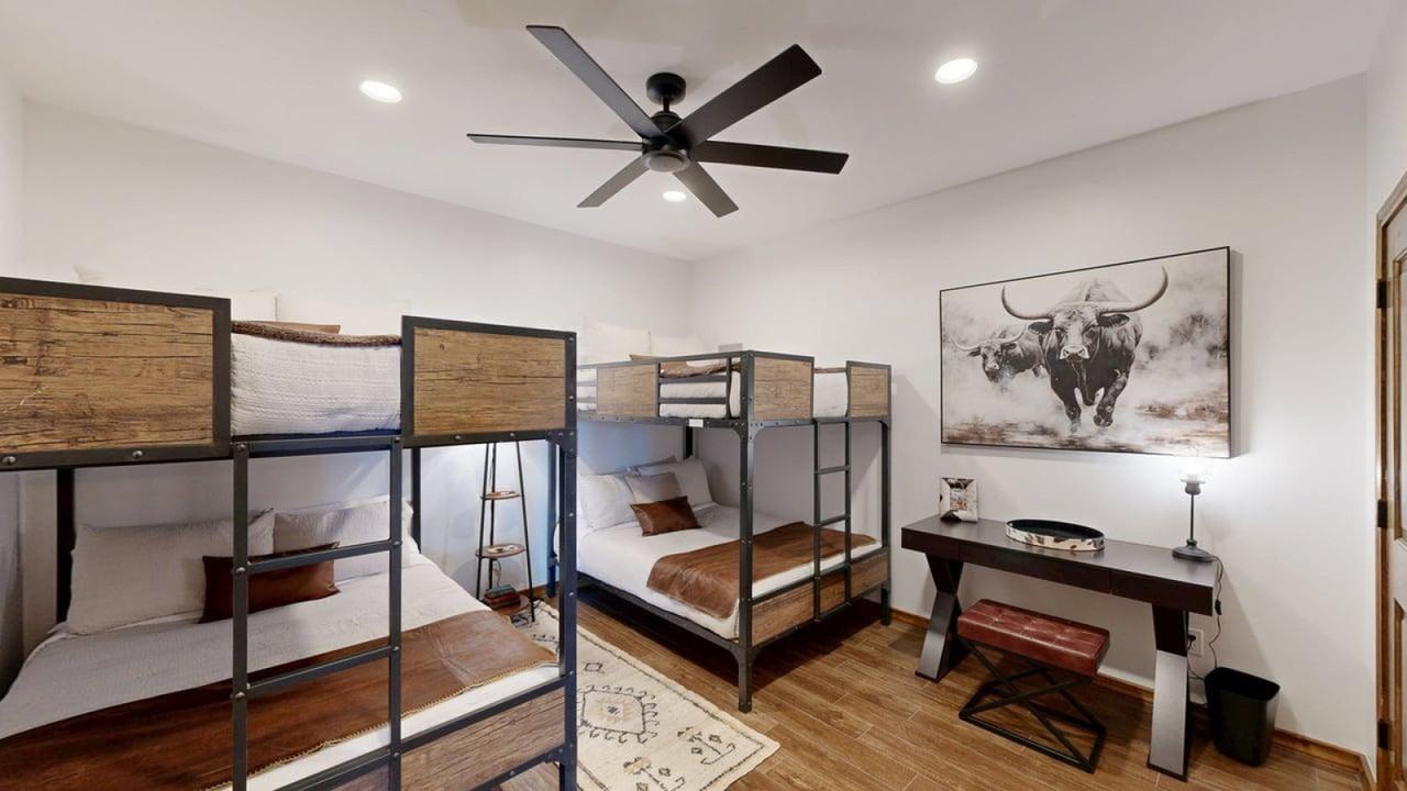 8261 Nemec Ln #1328093P - Photo 4 of 34