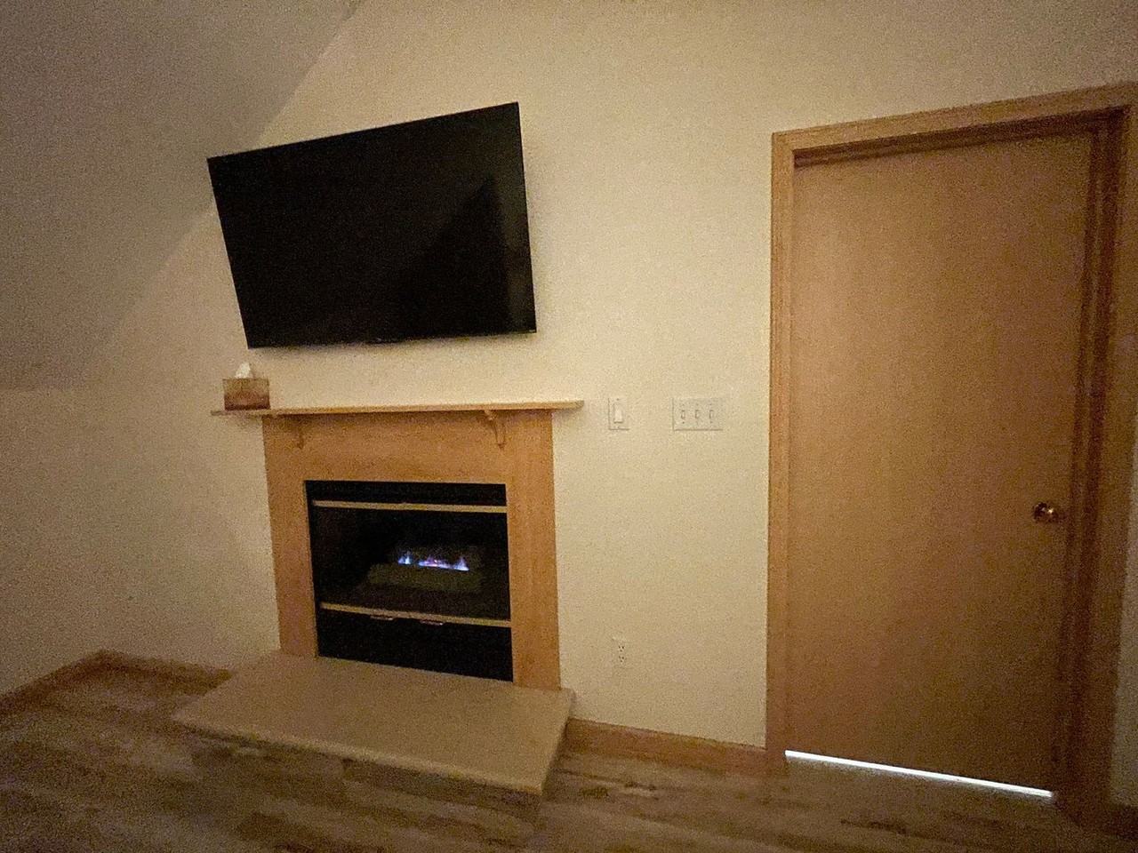 513 Pine Lake Ave #1328978P - Photo 3 of 9