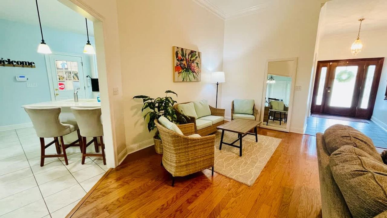 904 South 34th Avenue #1331002P - Photo 2 of 13