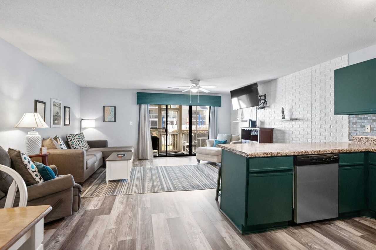 1860 Auburn Ln #1329073P - Photo 3 of 47