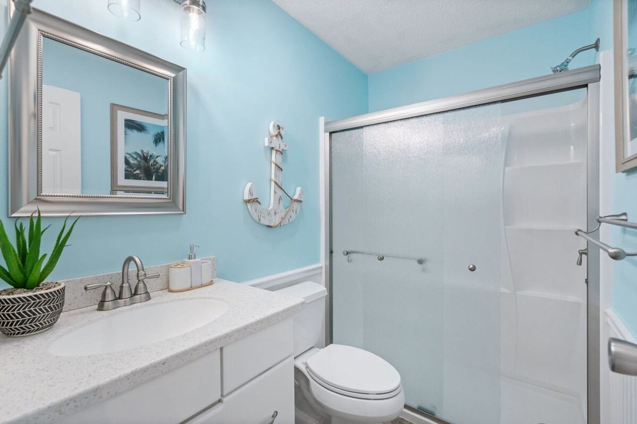 1890E Auburn Ln #1329037P - Photo 6 of 38