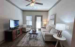 featured image of 900 Venue Way