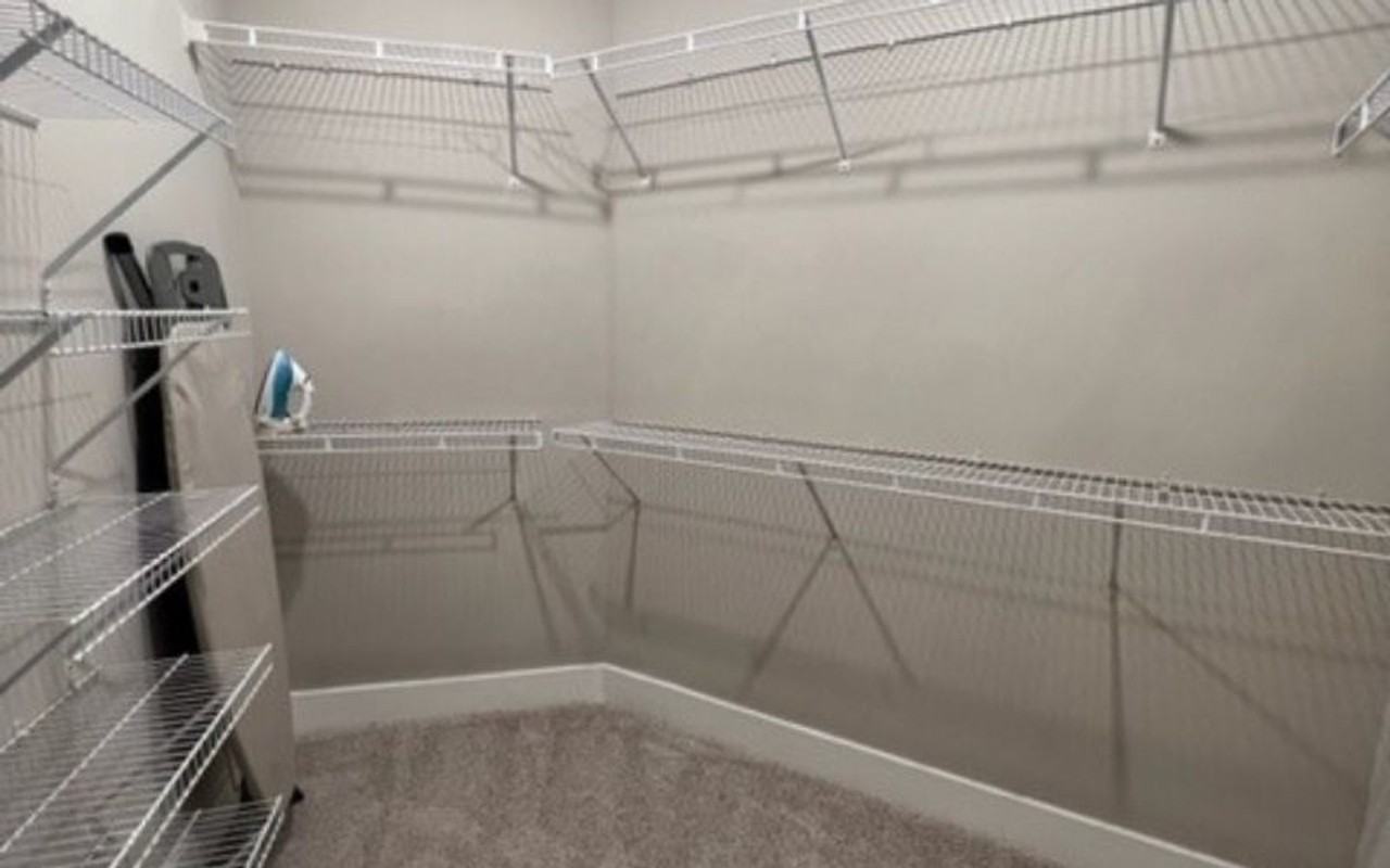 1160 Johnson Ferry Rd Ne #1328929P - Photo 2 of 8