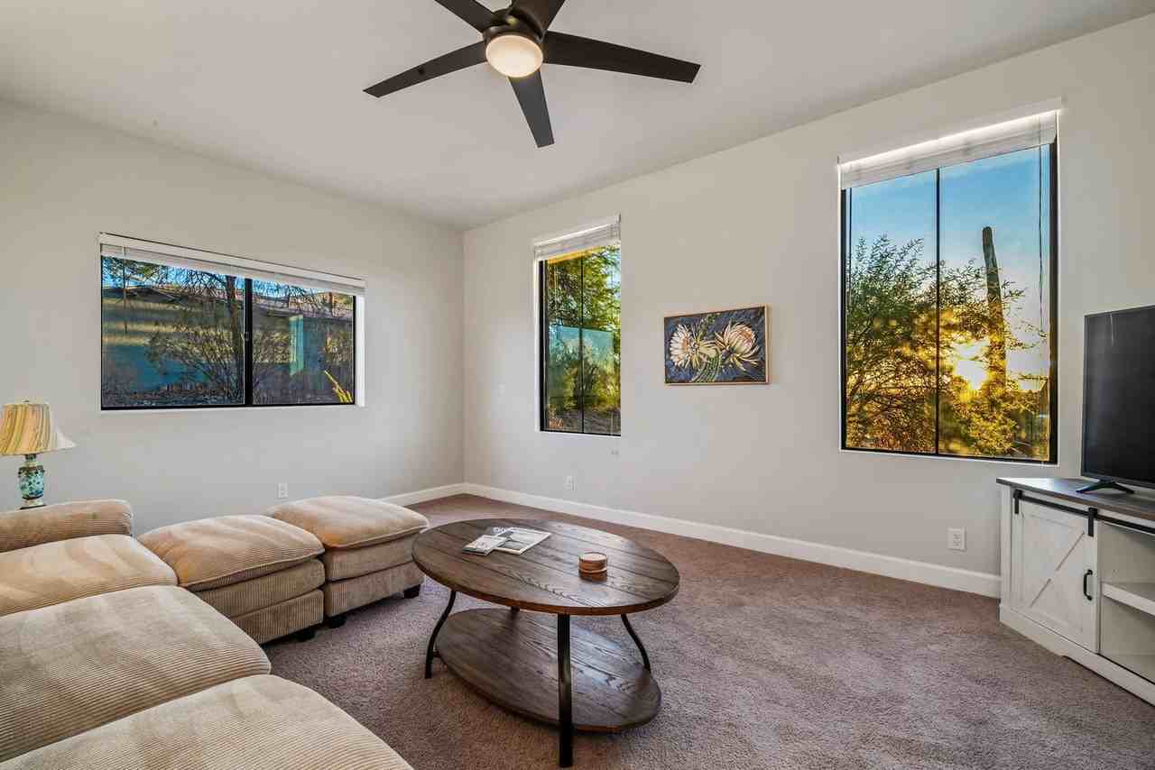 5190 W Paseo Del Barranco #1325619P - Photo 4 of 44