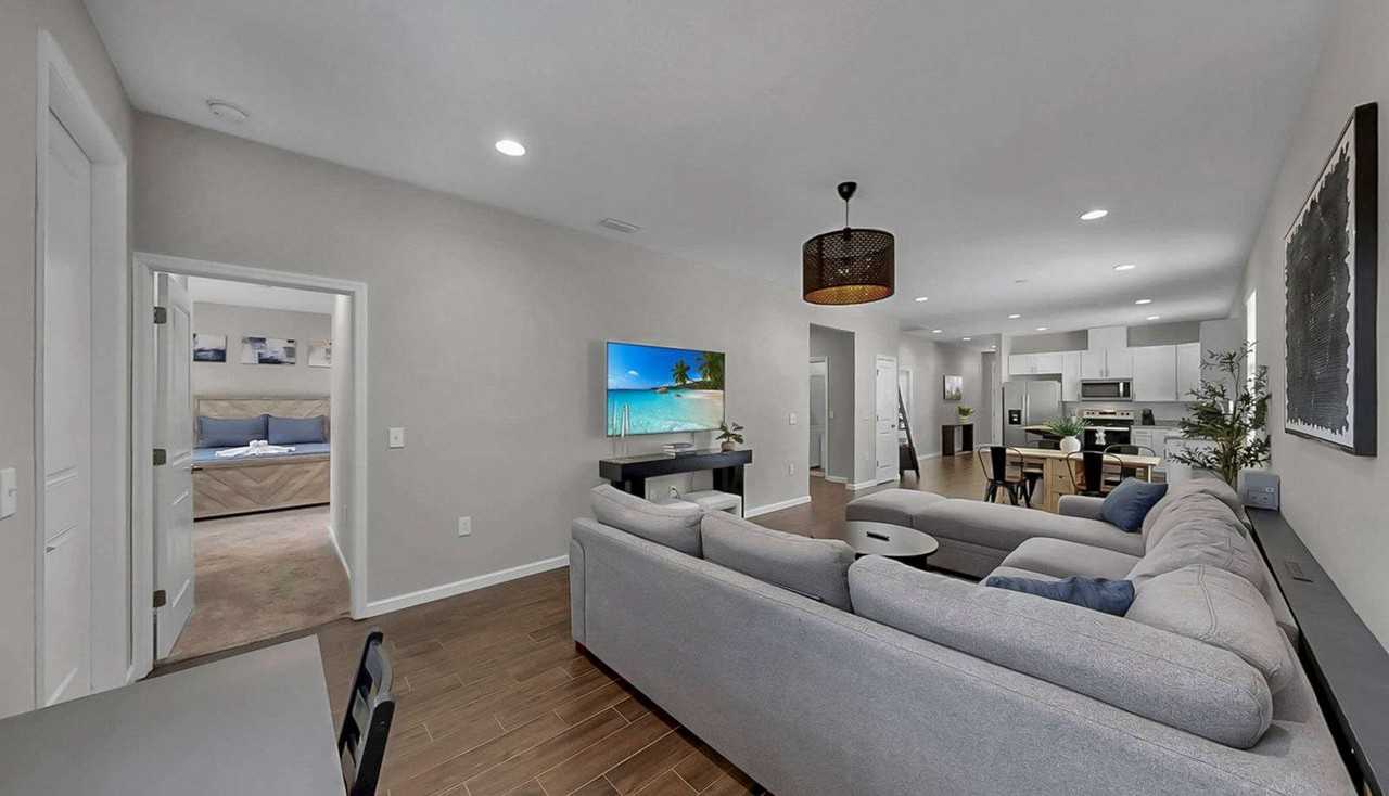 3114 E 21st Ave #1328494P - Photo 7 of 50