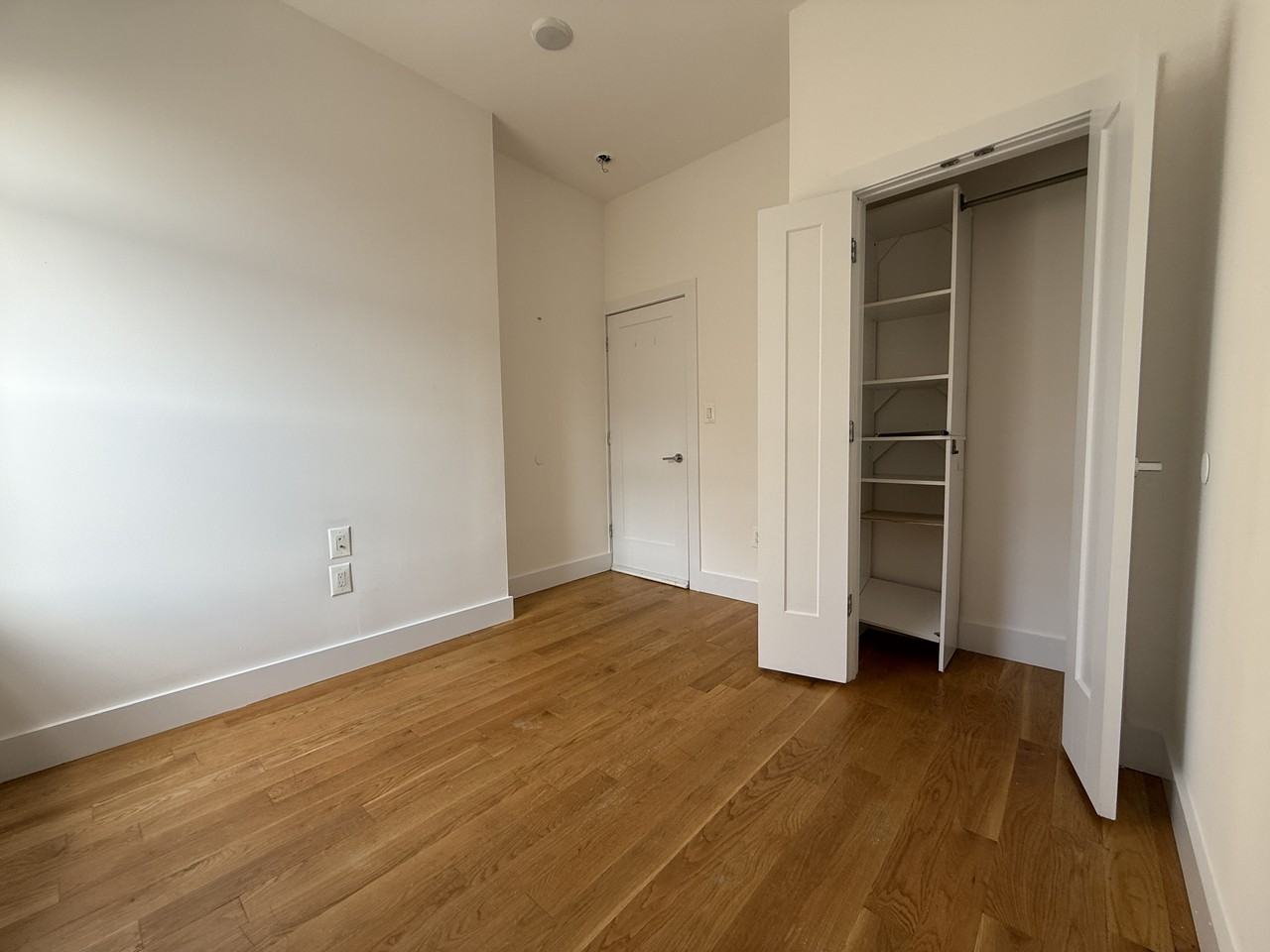 2067 Adam Clayton Powell Junior Boulevard #5B - Photo 6 of 14