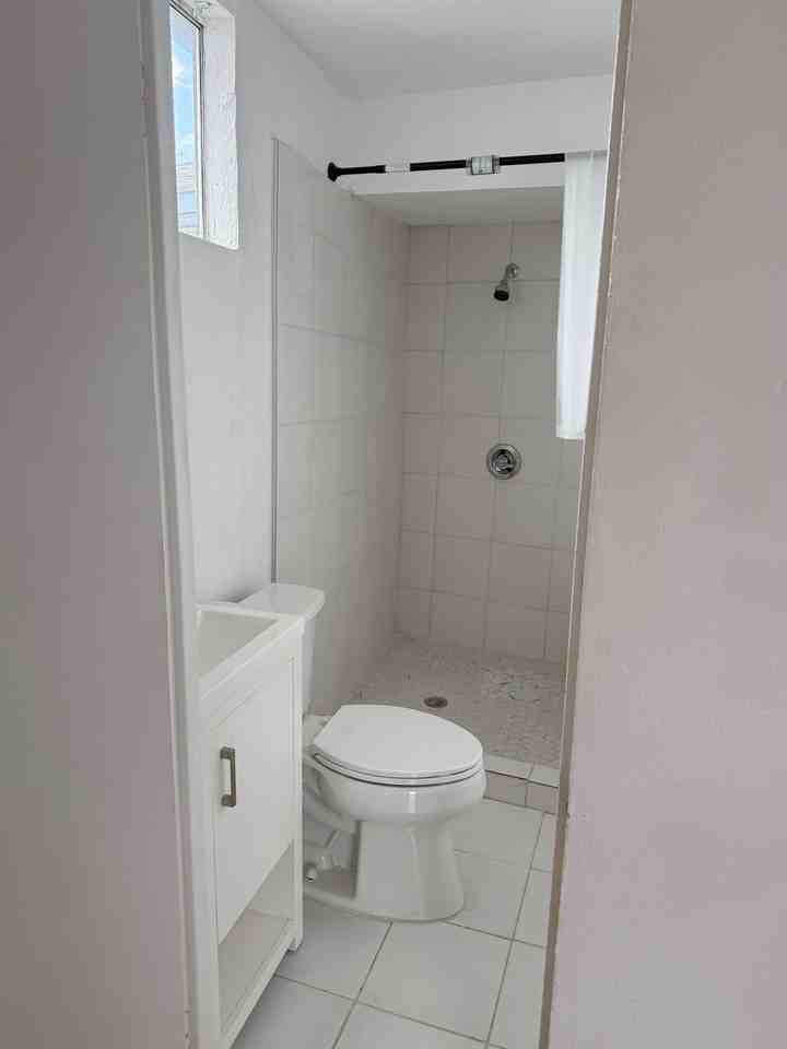 3816 West Portland Street #2 - Photo 2 of 4