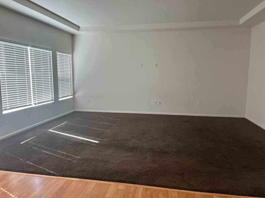 18260 E 44th Ave - Photo 3 of 15