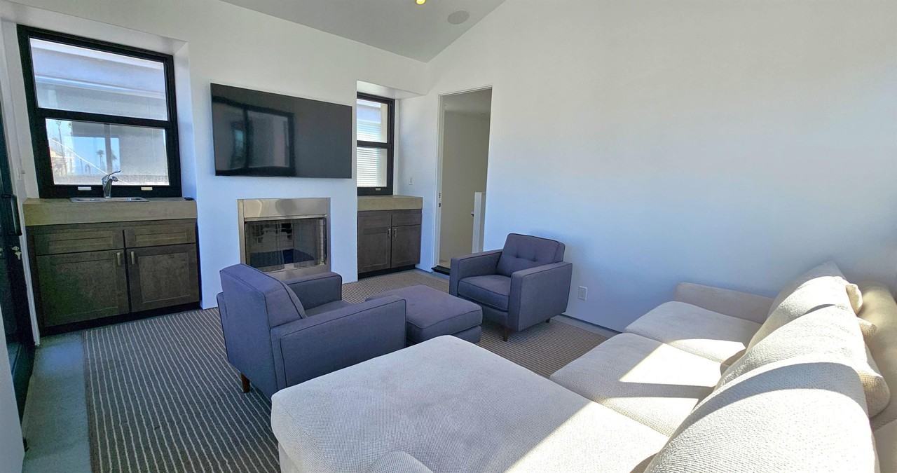 237 1st Street - Photo 3 of 38